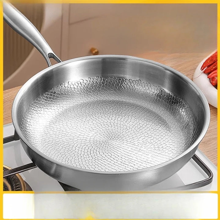 High-end titanium pan, household uncoated steak frying